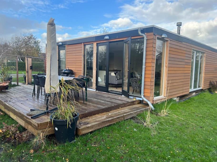 Moderne Bungalow Voor 6 Personen ยูเลียนาดอร์ป ภายนอก รูปภาพ