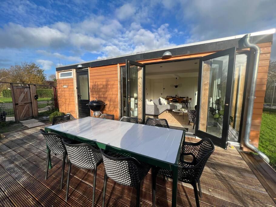 Moderne Bungalow Voor 6 Personen ยูเลียนาดอร์ป ภายนอก รูปภาพ